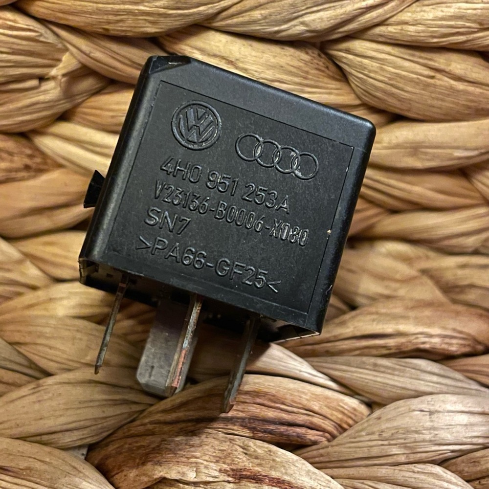 4H0951253A Multifunction Relay 645 12V For VW Audi Seat Skoda Porsche #️⃣0573